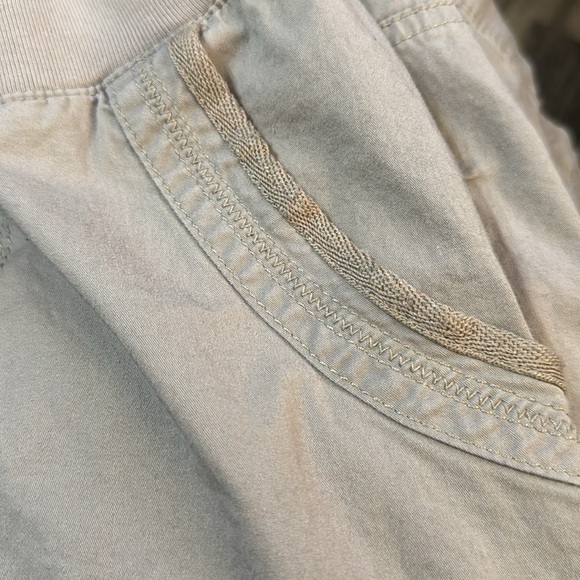 Lee Platinum Label EST 1889 Tan Shorts Women Size 16 Medium - Picture 5 of 13